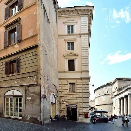 Pantheon Rooms Rome Bagian luar foto