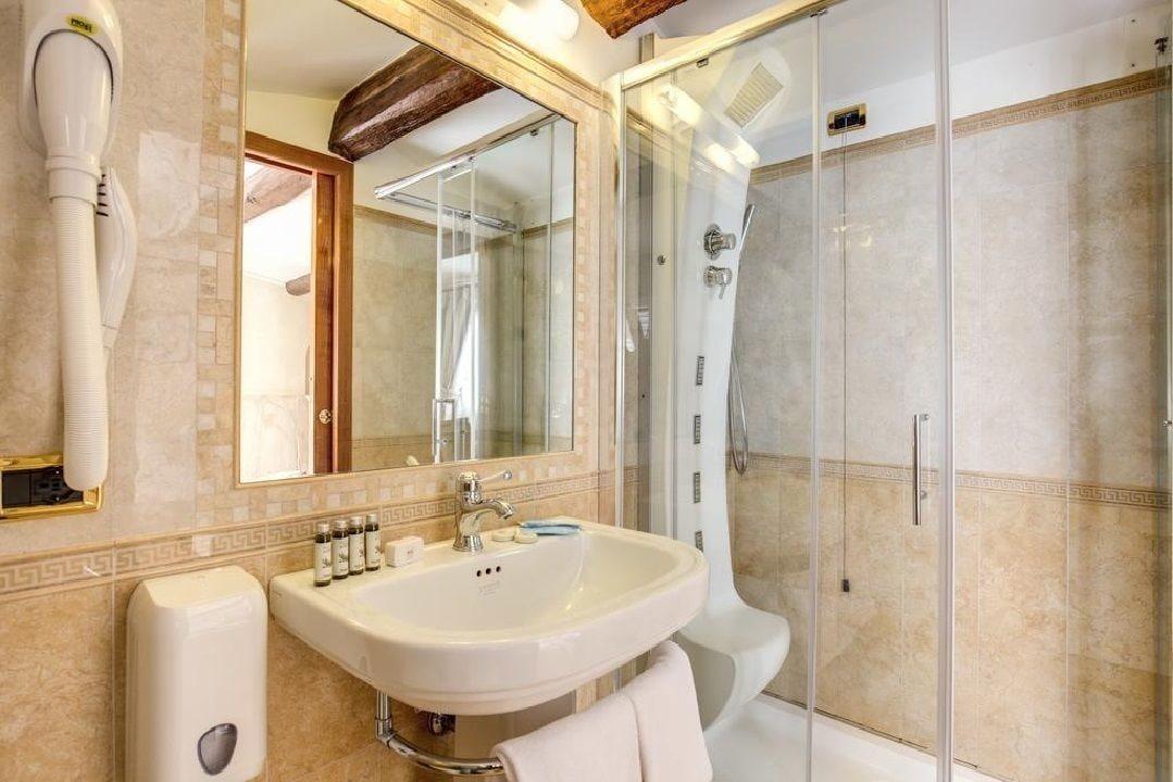 Pantheon Rooms Rome Bagian luar foto