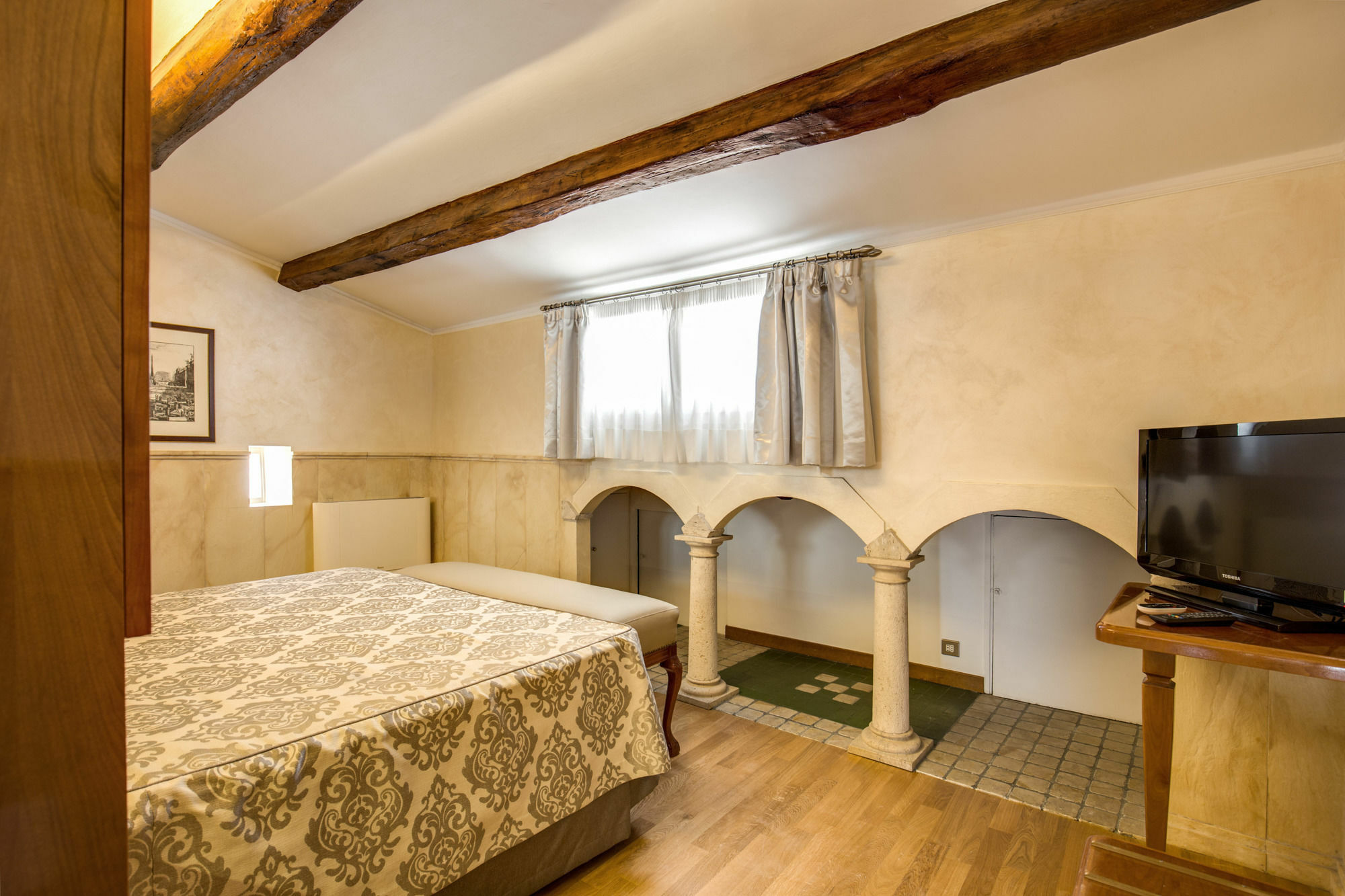 Pantheon Rooms Rome Bagian luar foto